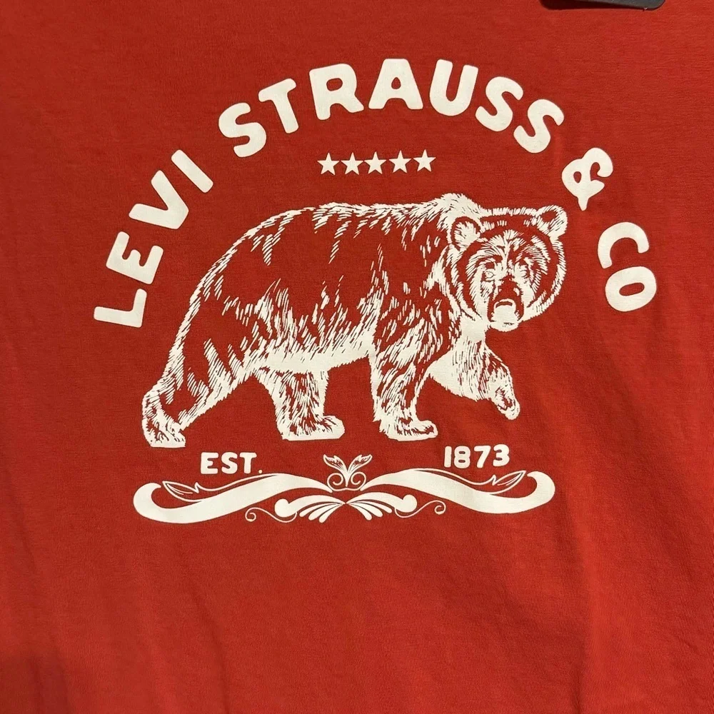 Levi’s Bear Red Short Sleeve T-Shirt